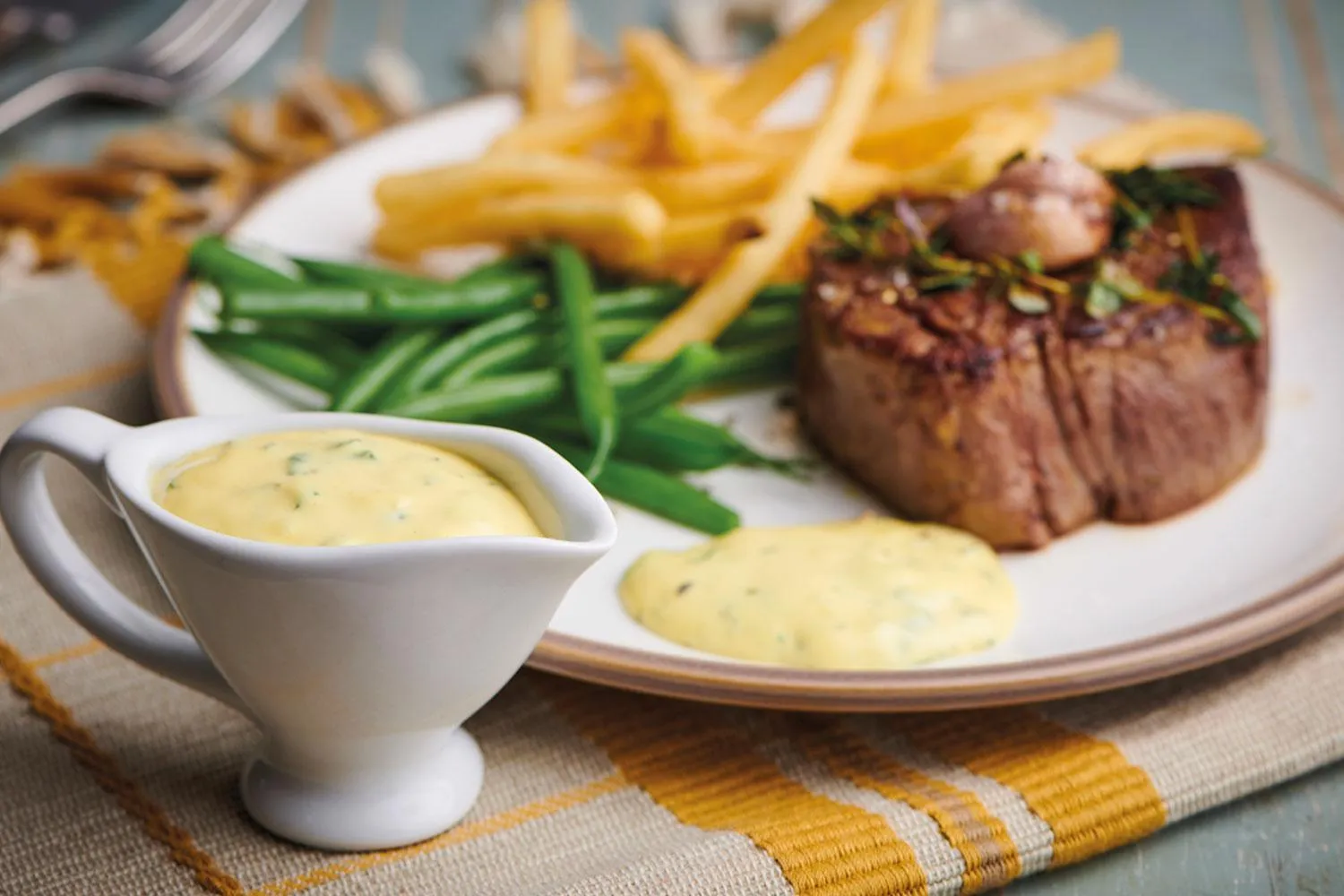 Dine in Fillet Steak, Chocolate Pudding & Red Wine