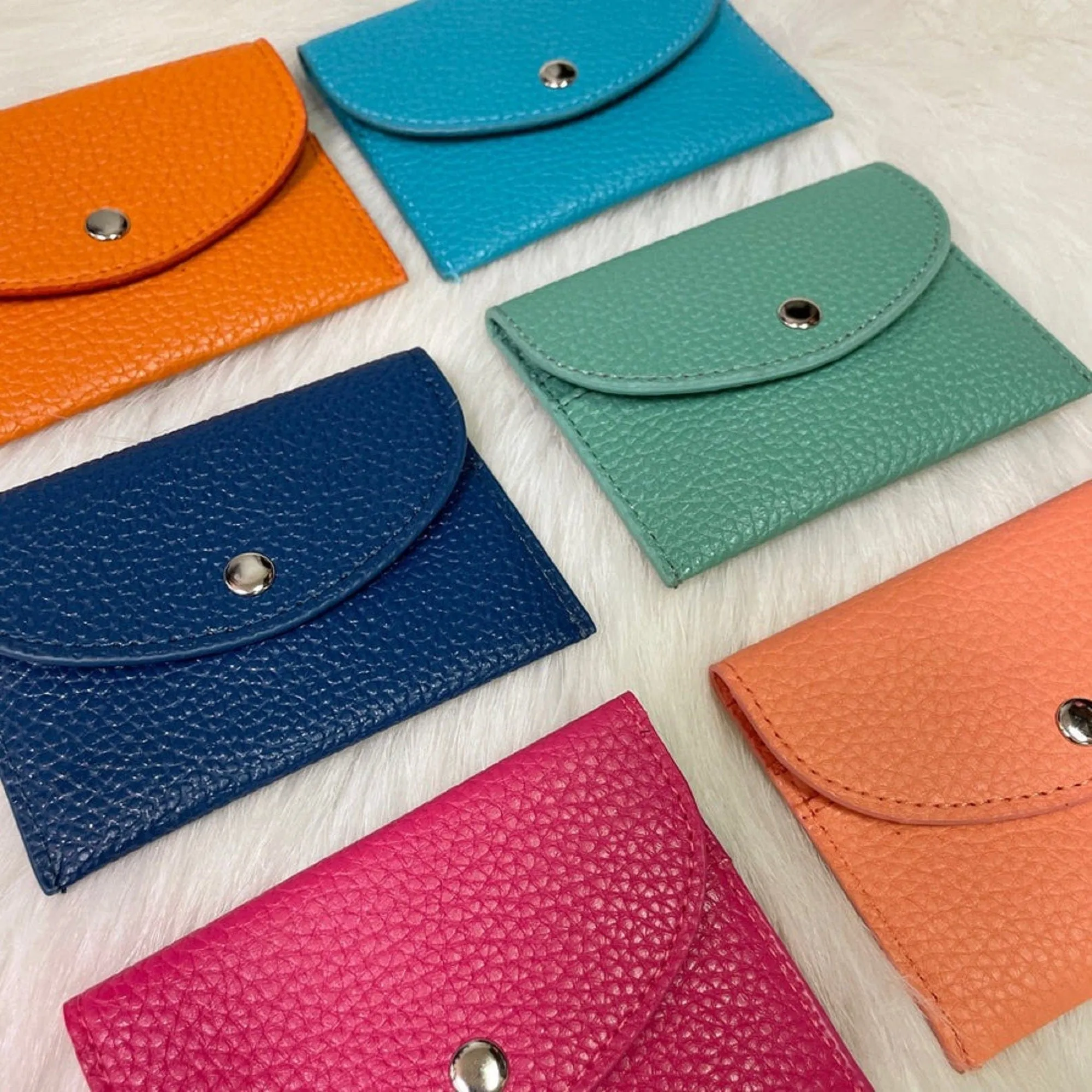 GC1037 Monogrammable Pebbled Cardholder